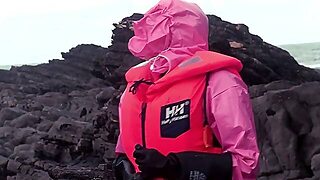 Amateur Redhead Masturbates Then Gives A Blowjob