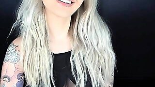 Amateur Tennis Player Exposes Her Big Boobs