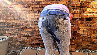 Brunettes Outdoor Piss, Soaking Clothes In Piss, Pants Wetting