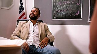 Индийская Лесбиянка, Учитель, 18 Лет, Молодежь (18+)