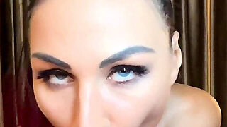 The Gardener Peeped On A Busty Mature Woman - She Suck Big Cock And Fucked Him!