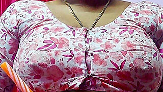 Hot Aunty Has Sex With Varatia