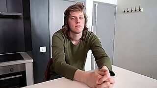 Sixtine Rochebonne Une Jeune Amateur Cherche Le Sexe Avec Une Milf