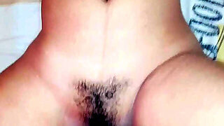 Putri Adelia Hijab 05