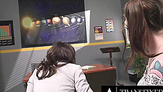 Maestras, Universitarias, Milf, Morenas