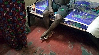 Tamilčina, Špinavé Reči, Desi, Doma