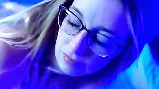 Niespodzianka, Bdsm, Kamerki Internetowe, Małe Cycki