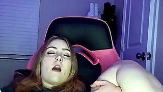 Blonde Amateur Gives Webcam Show With Toys