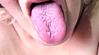 Piszkos Beszéd, Kurva, Desi, Seggnyalás