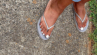 Hood Ebony Bbw With Juicy Toes