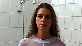 Brunette In Pantyhose Masturbating