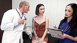 Nurse Helps Doctor With Breeding Their Teeny Patient