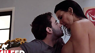 Hot Milf Reagan Foxx Seduced By Her Boyfriend