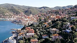 Vixen Hawt Golden-Haired Tourist Nicole Nixon Gets Filled Up By Stranger In Holiday Sex Adventure