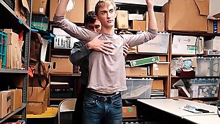 Str8 Stud Drilled By Homosexual Security Guard For Shoplifting