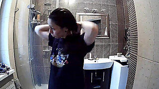 Stella About To Shower Fully Naked – Real Amateur Voyeur