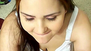 Chubby Amateur Teen Girlfriend Blowjob With Creampie