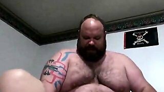 Fat Daddy Bear Takes It Like A Pro
