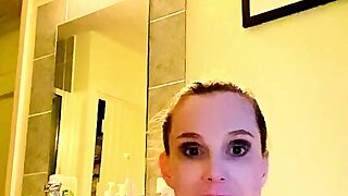 Webcam Milf With Breast Milk Live Hardcore Masturbate