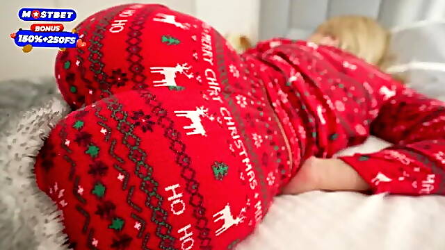 Step Mom Dreams About Step Sons Christmas Gift!