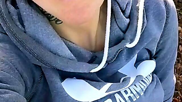 Zunaj, Samostojno, Samozadovoljevanje, Najstnice (18+)