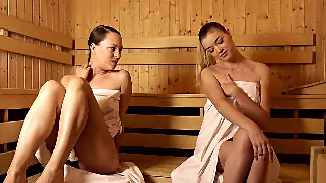 Lesbian Seduction, 69, Pussy Licking, Natural