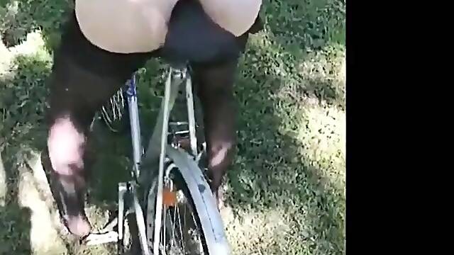 Vstavitev, Voajer, Erotično, Zunaj