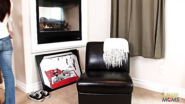 Ass Fuck Clip With Bouncy Treasure From Shagging Moms