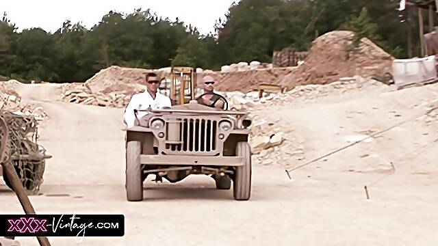 Xxx-Vintage - Military Dirt