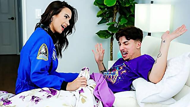 Flexible, Uniform, Chubby, Riding