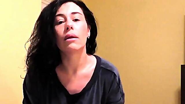 Natalie Wonder – Two Bros One Milf