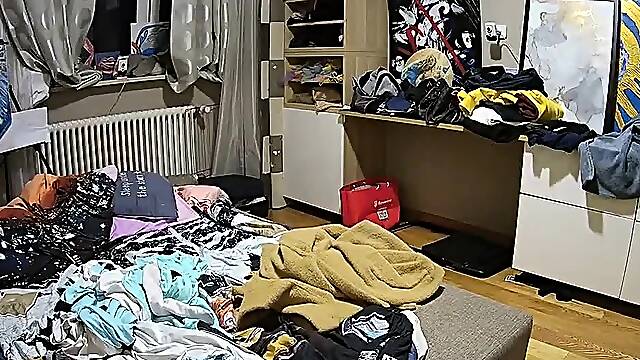 Nice And Hot Amateur Teens On Hidden Cam