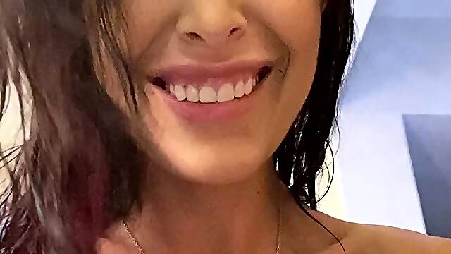 Close Up Amateur Masturbating Solo