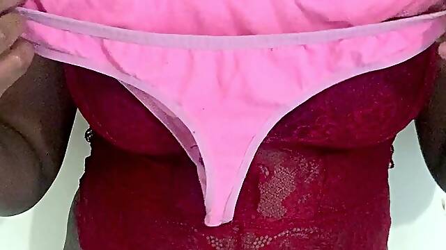 Debela Dekleta, Temnopolti, Spodnje Perilo, Črnke