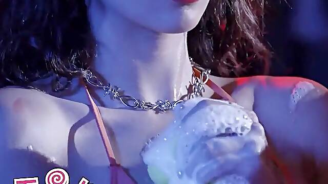 Twistys - Stunning Kylie Rocket Stretches Her Legs And Demonstrates Off Her Abilities With A Wild La