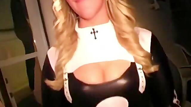 Dick Eating Party Whore Goes Down On Big Cock At Party