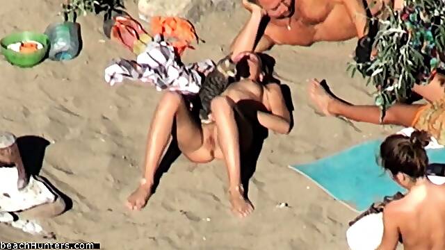 Nude Beach Voyeur Amateur Close Up Candid Pussy Milfs