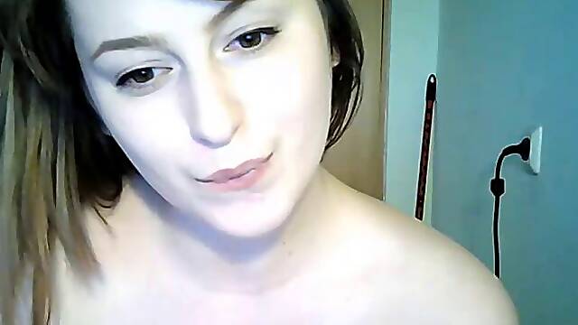 Bulgarian Bitch Masturbating On Webcam: Amateur, Babe Fansly Porn