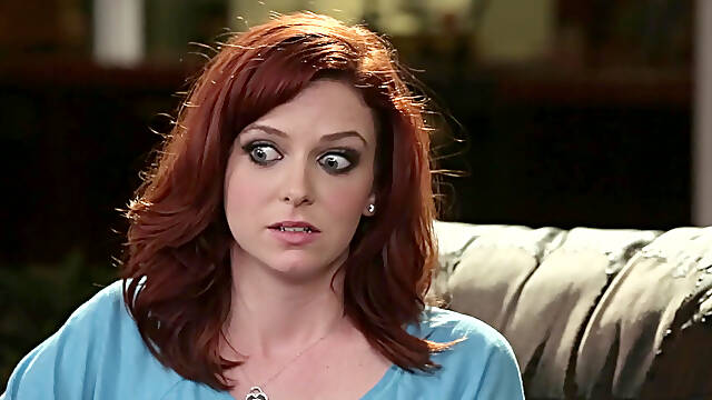 Syren De Mer Licks Emma Evins Sweet Pussy