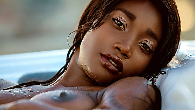 Strip, Draženje, Lepotice, Temnopolti