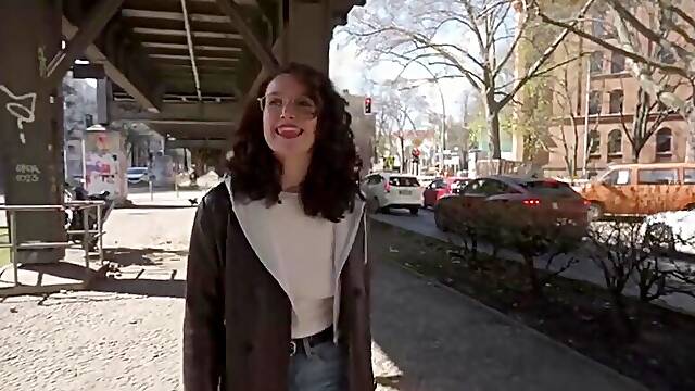 Josie Boo - Gangbang - 1080P