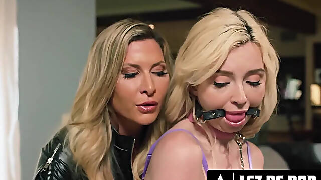 Ruka V Kundě, Bondáž, Macecha, Bdsm