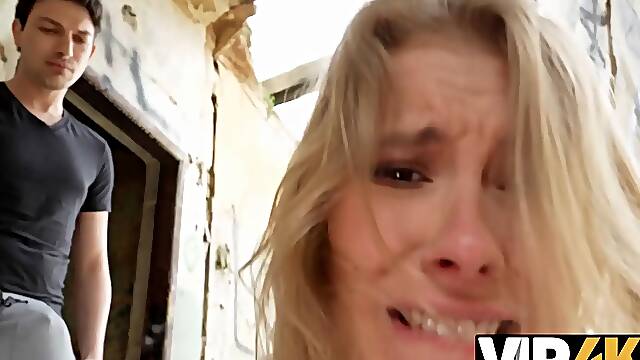 Kričanje, Rogonosec, Hlačke, Lepotice