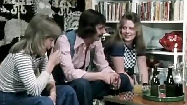 Moustachioed Guy Fucks Innocent Teen During Vacation