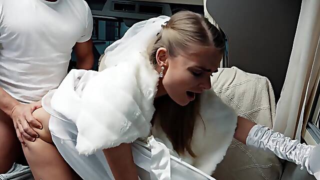 Poroka, Nevesta, Kosmate, Blondinka