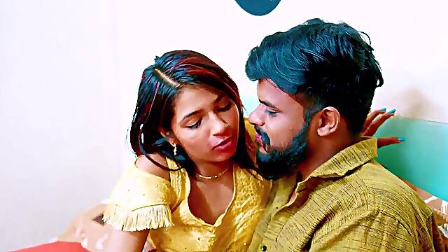 Sexy Slim Young Lady Lost Her First Time Sex Virginity