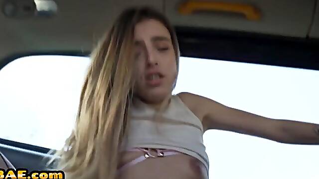 Amateur Taxi Anal Slut Fucked Outdoor By Lucky Driver