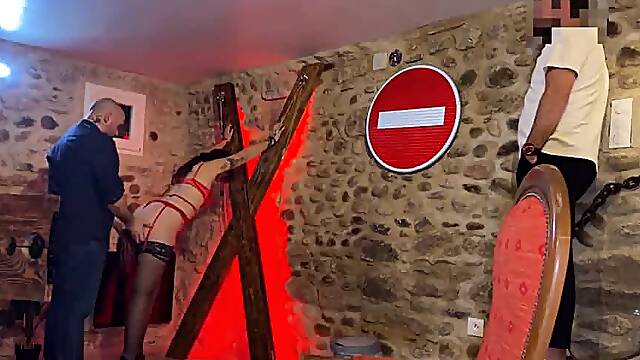 Francoski Amater, Francozinja, Dvojna Penetracija, Bdsm