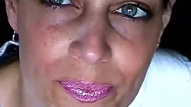 Annie Murphy Smoking Corks With Nice Lipstick