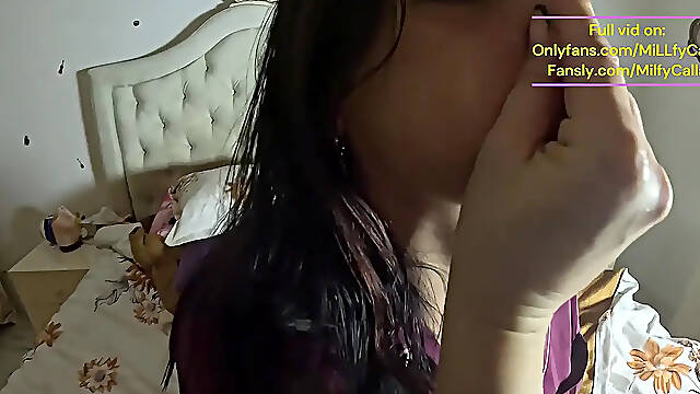 Struggling In Satin: Puffy Cheeks & Red Face In Long Bedroom Session